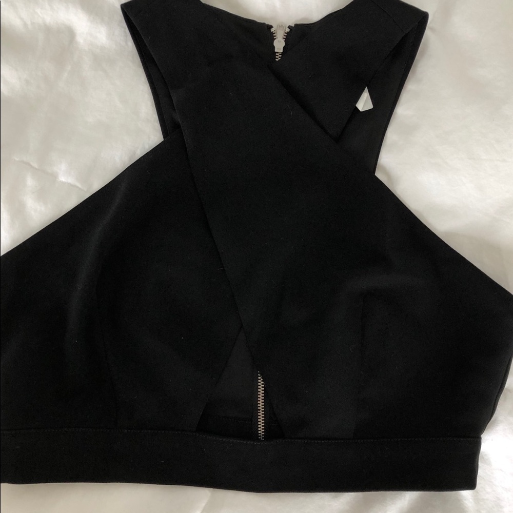 black crop top
